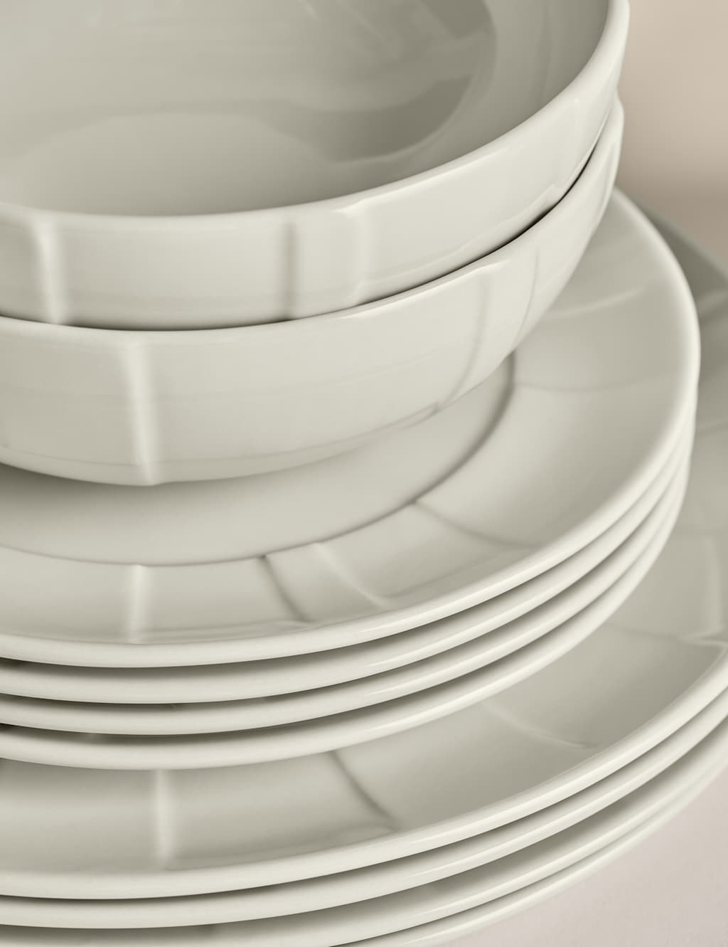 12 Piece Textured Dinner Set 3 of 8