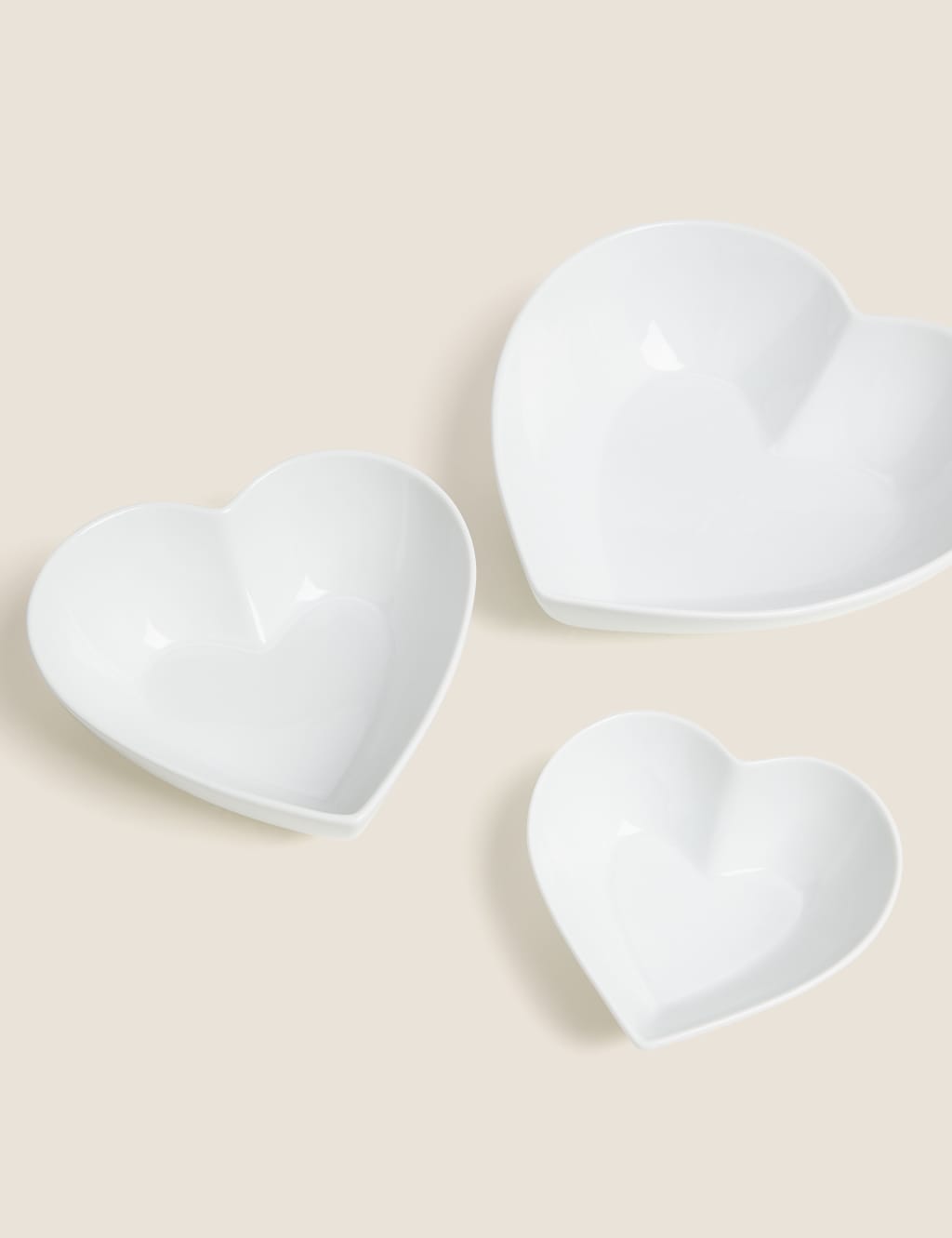 Maxim Large Heart Serving Bowl 4 of 4