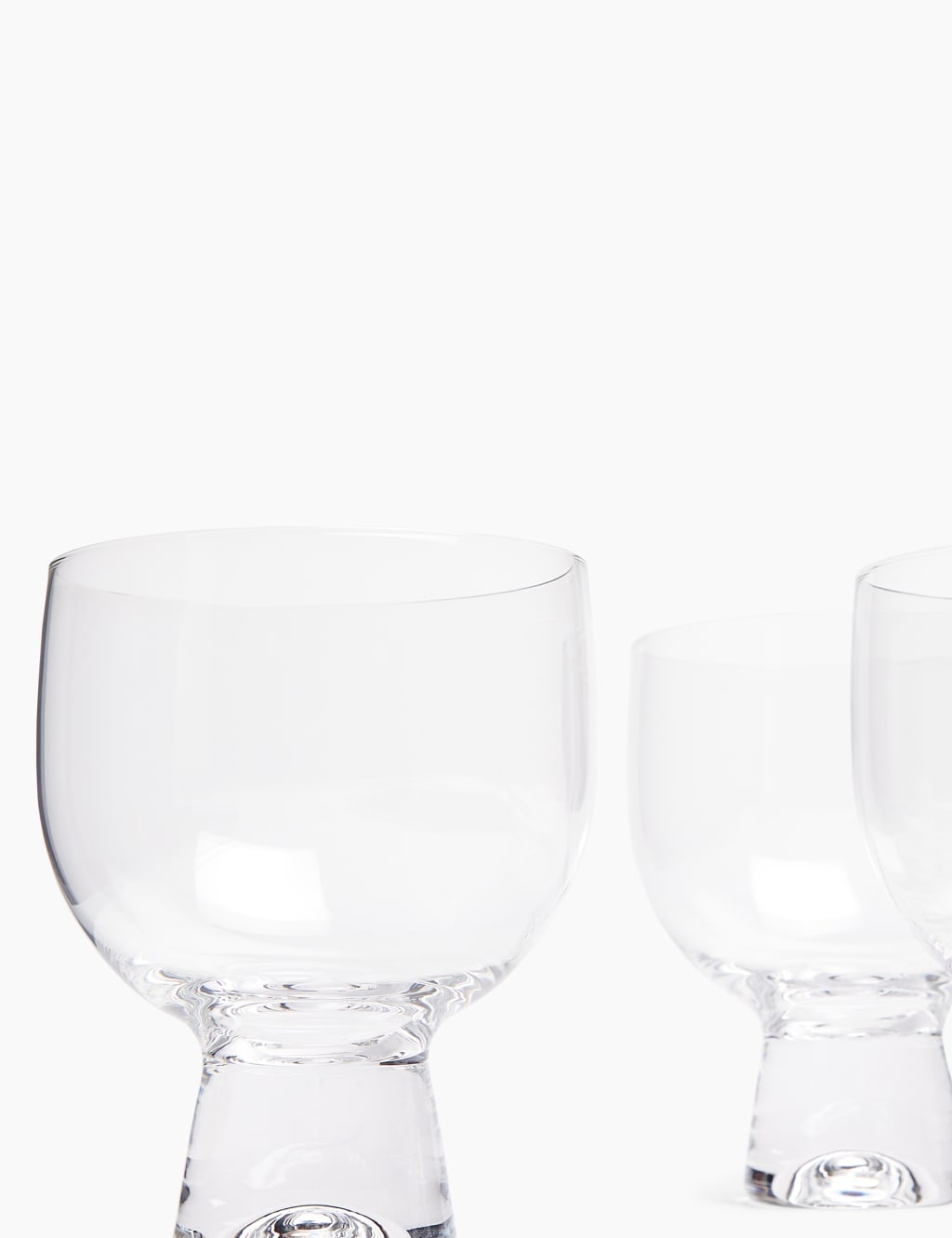 Set of 4 Miami Crystal Gin Glasses 3 of 4