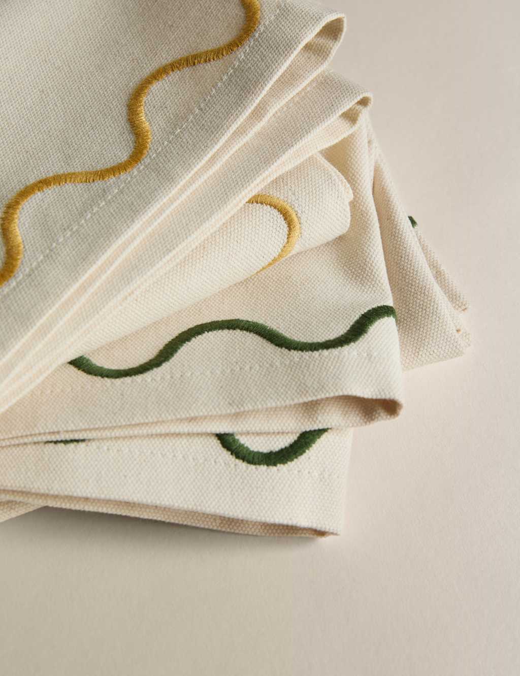 Set of 4 Pure Cotton Bistro Embroidered Napkins 4 of 4