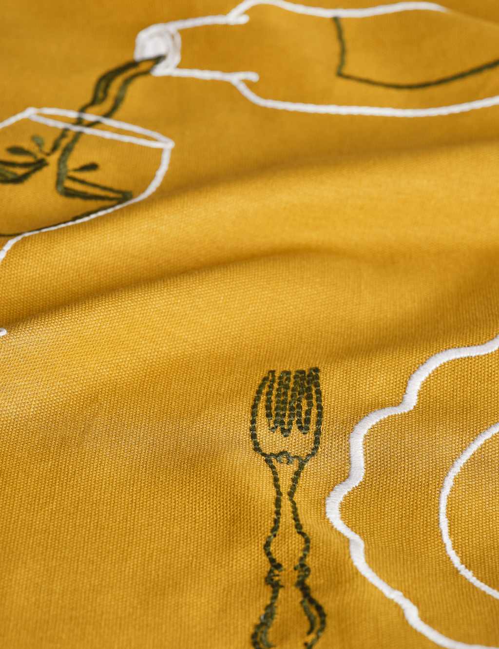 Pure Cotton Bistro Embroidered Tablecloth 3 of 7