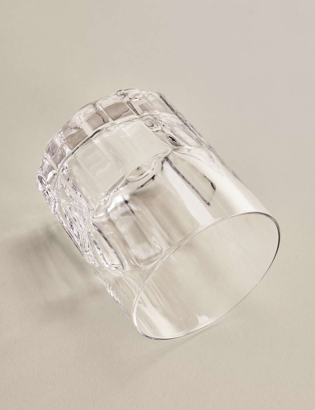 Set of 4 Textured Tumblers 5 of 9