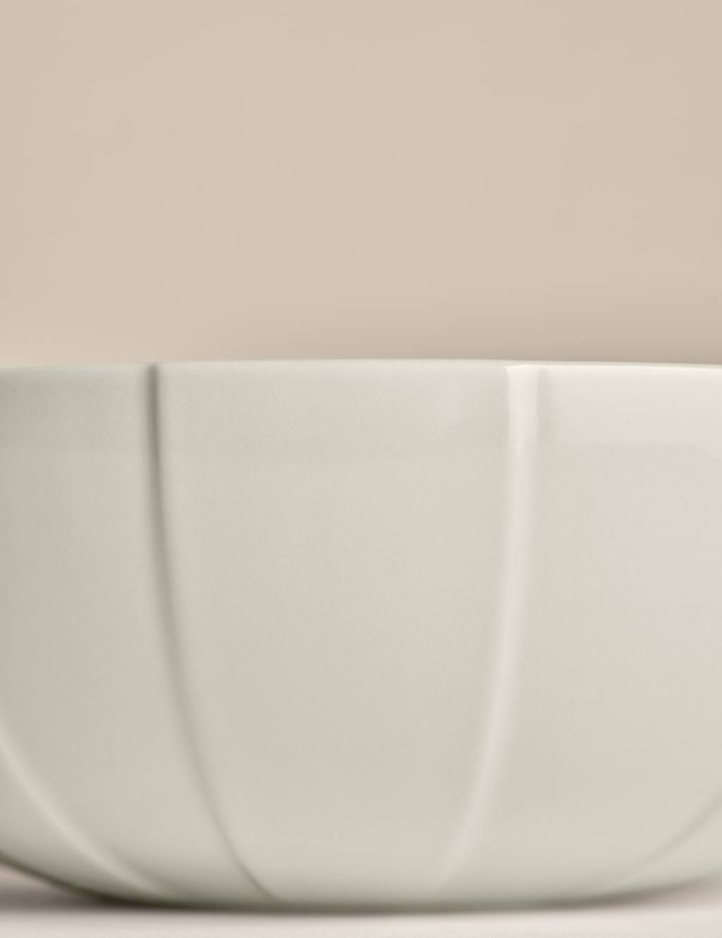 Textured Serve Bowl 2 of 4