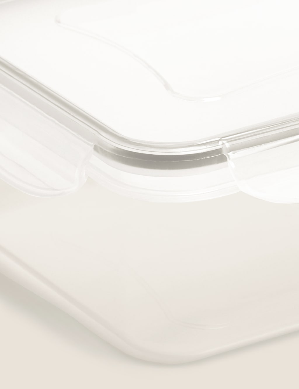 Set of 3 Food Storage Containers 3 of 3