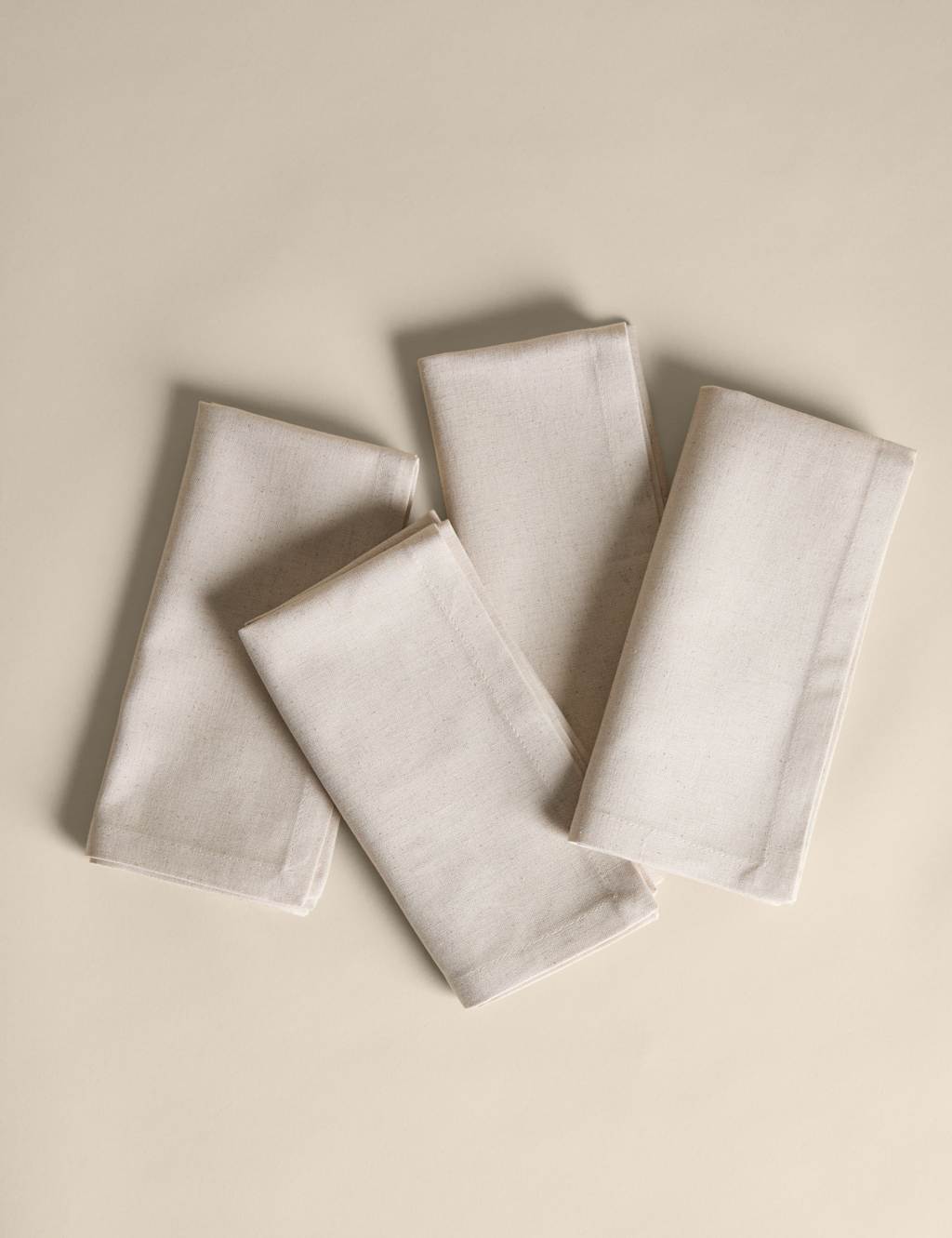 Set of 4 Cotton Rich Napkins with Linen 2 of 3