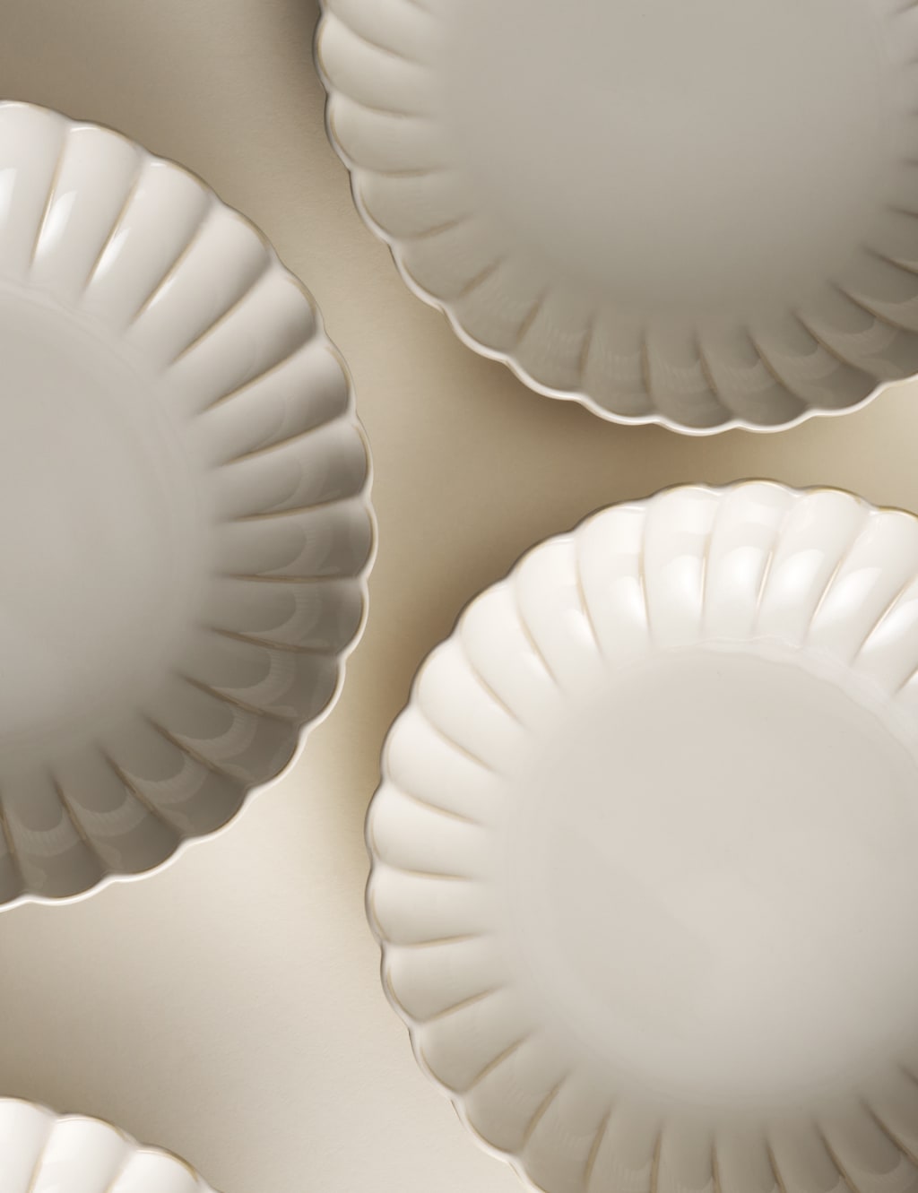 Set of 4 Scallop Pasta Bowls 4 of 5