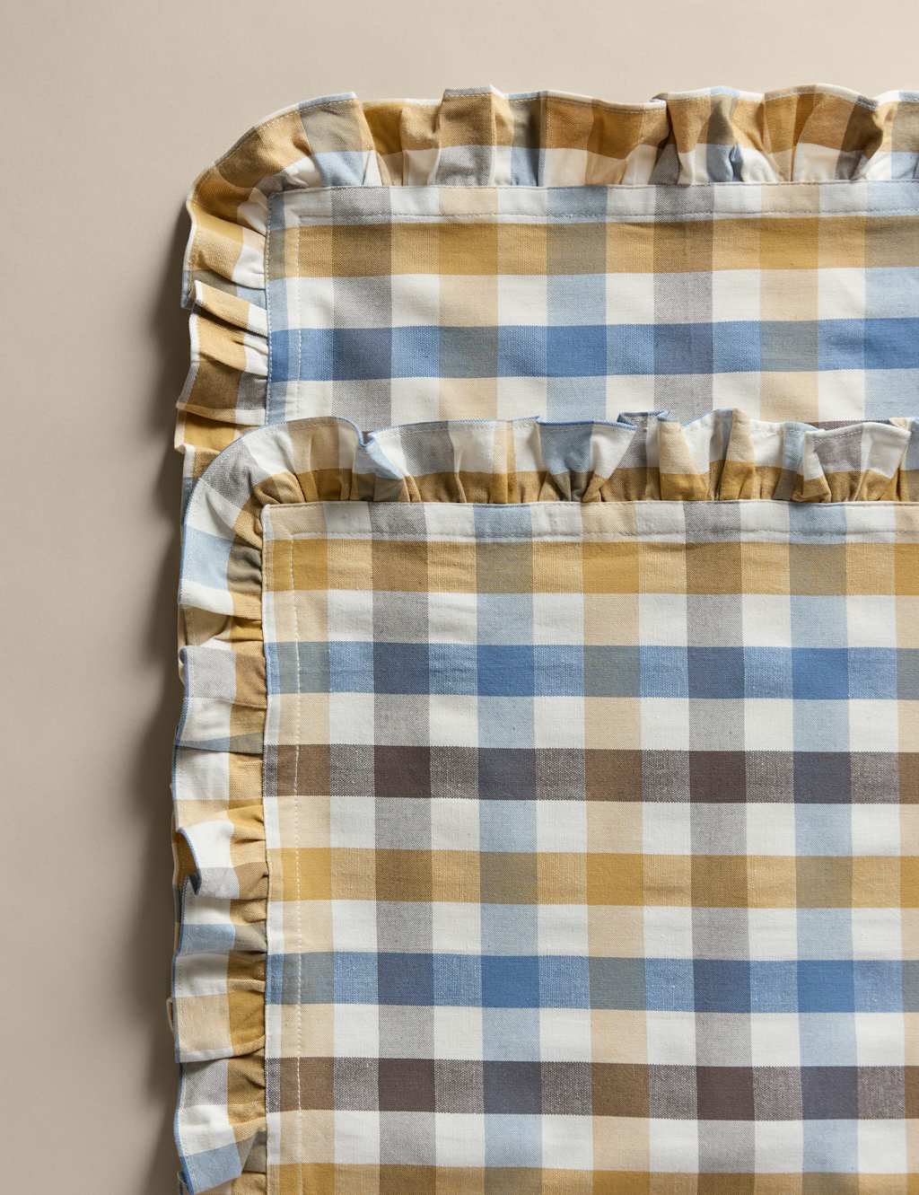 Set of 4 Cotton with Linen Ruffle Gingham Napkins 2 of 4
