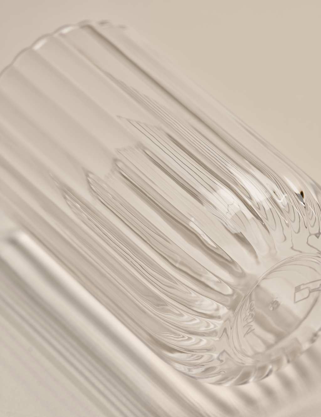 Set of 4 Ribbed Picnic Hi Ball Glasses 3 of 4