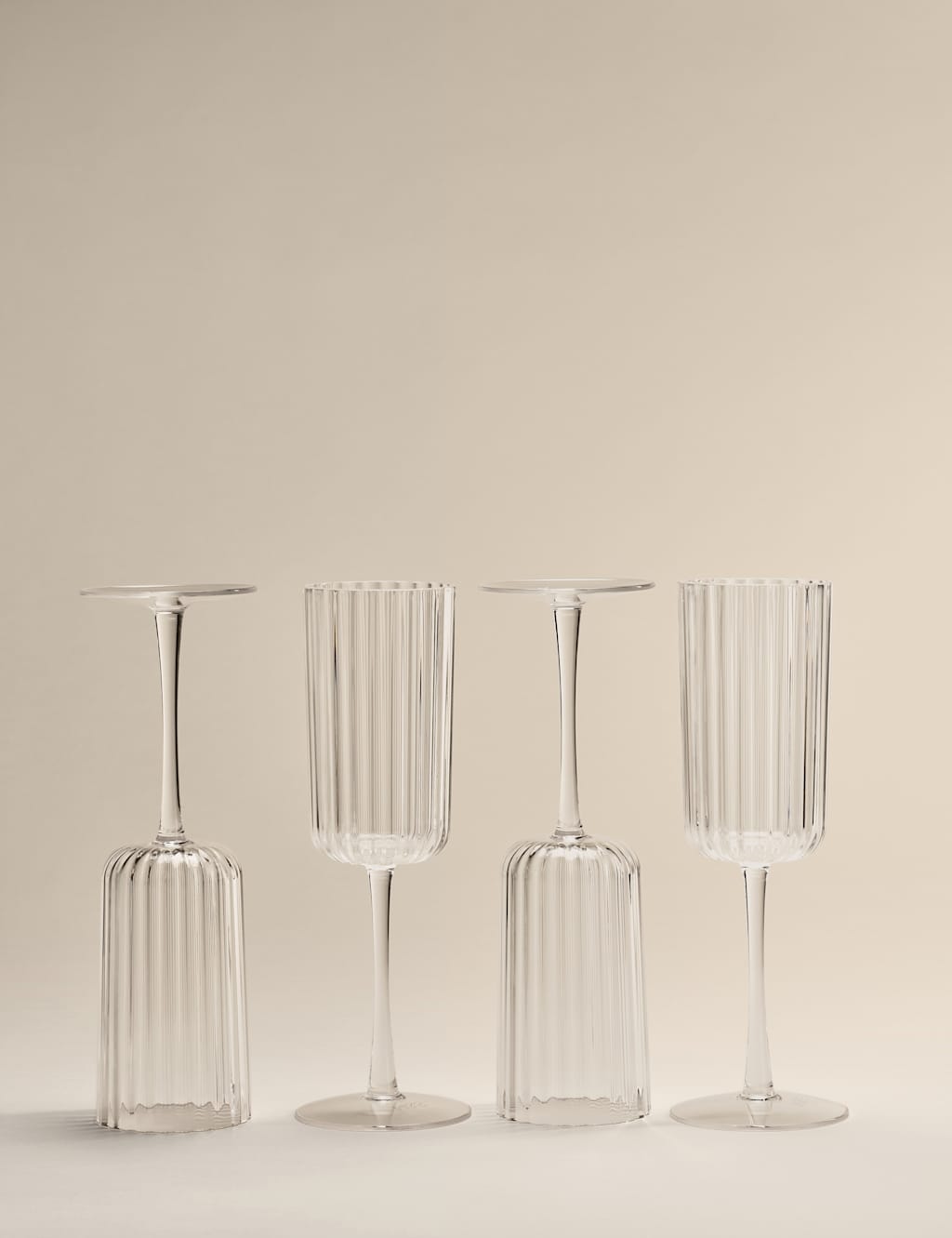 Set of 4 Ribbed Picnic Champagne Flutes 5 of 5