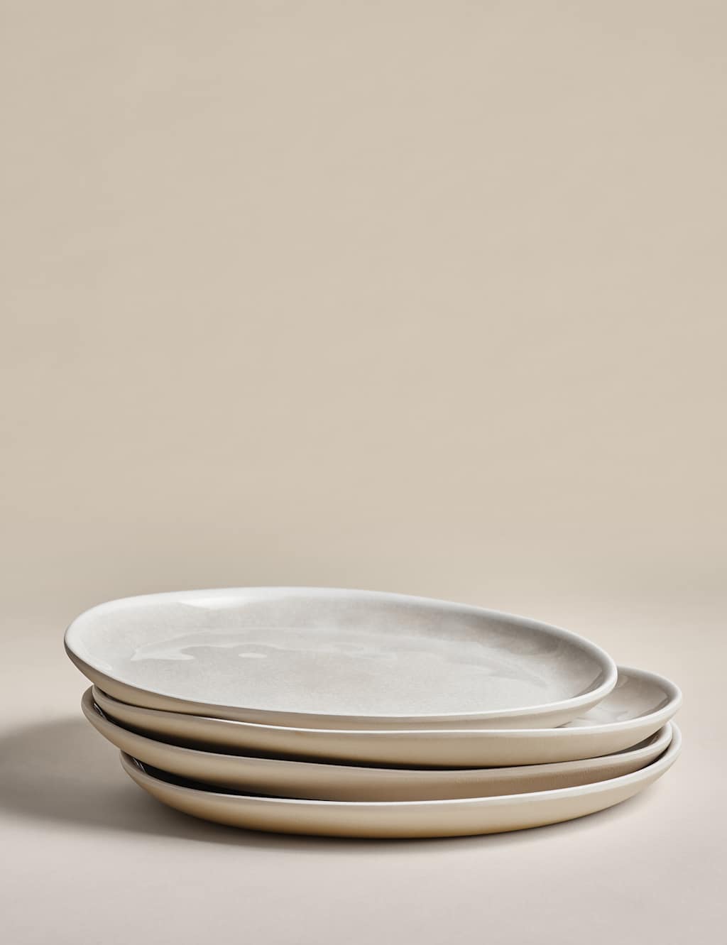 Set of 4 Linen Reactive Picnic Dinner Plates 4 of 5