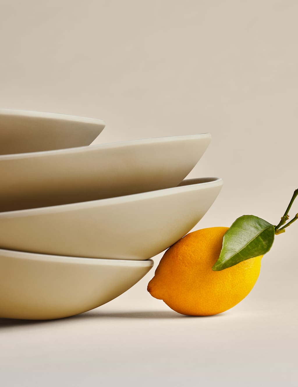 Set of 4 Linen Reactive Picnic Pasta Bowls 4 of 5