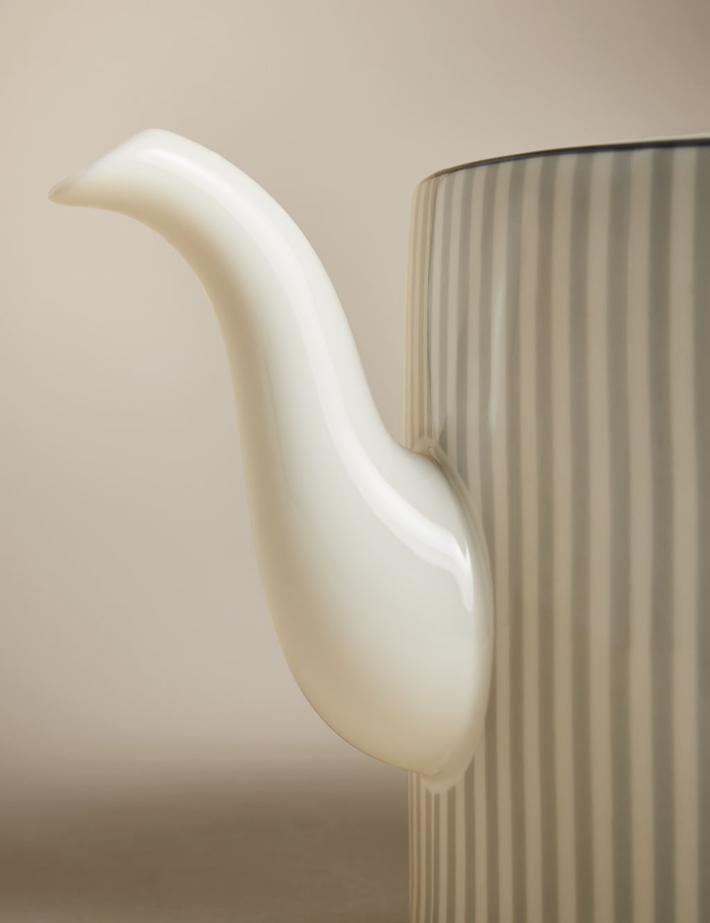 Hampton Teapot 3 of 3