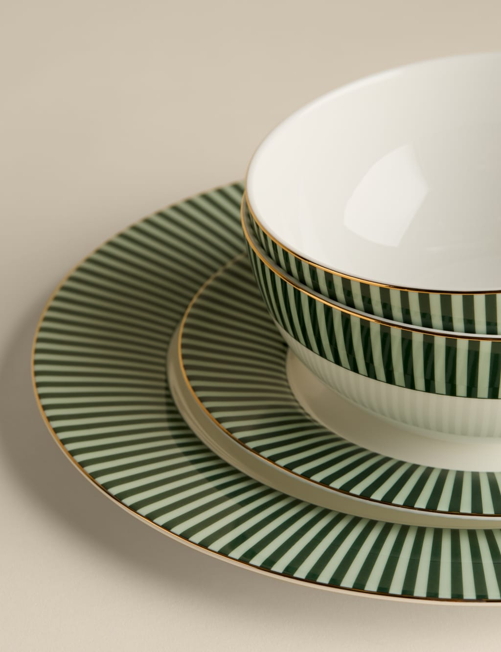 12 Piece Hampton Dinner Set 6 of 8