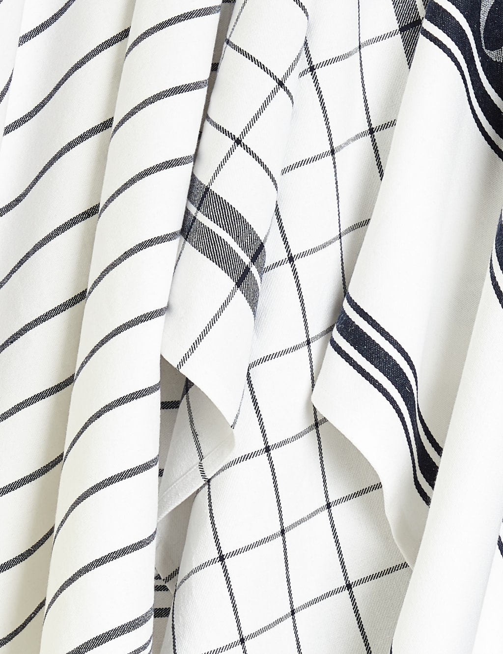 Set of 3 Cotton Rich Striped Tea Towels 2 of 3