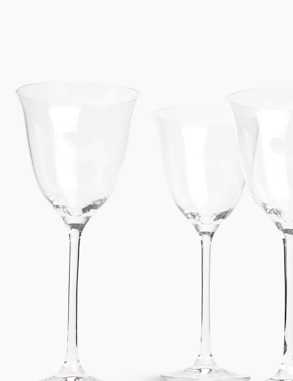 Set of 4 Tulip Crystal Wine Glasses 3 of 3