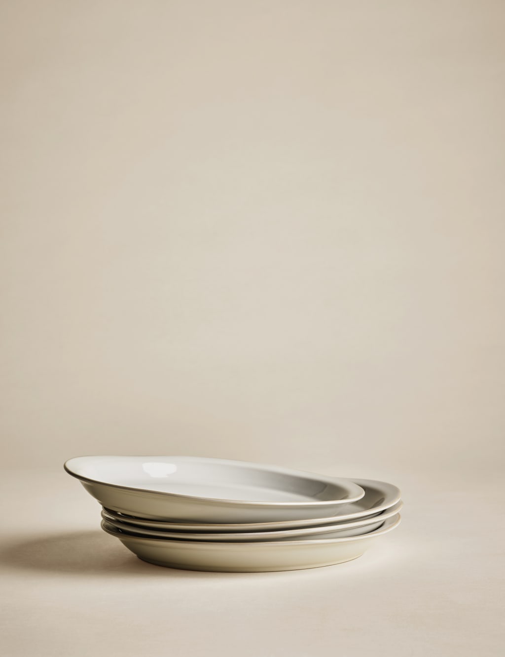 Set of 4 Country Collection Plates 3 of 7