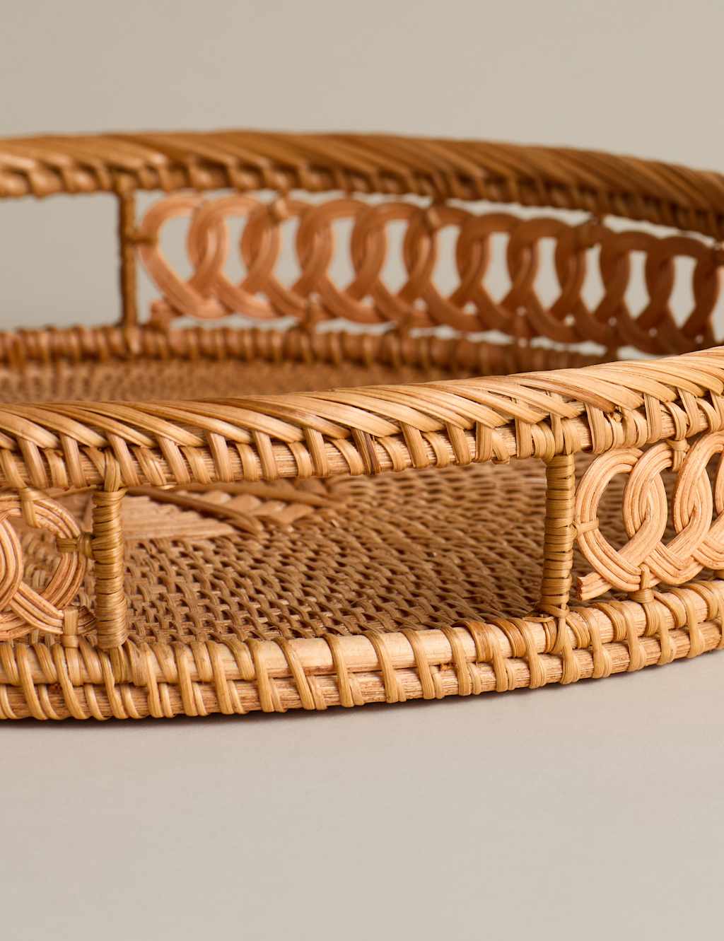 Rattan Round Tray 4 of 4
