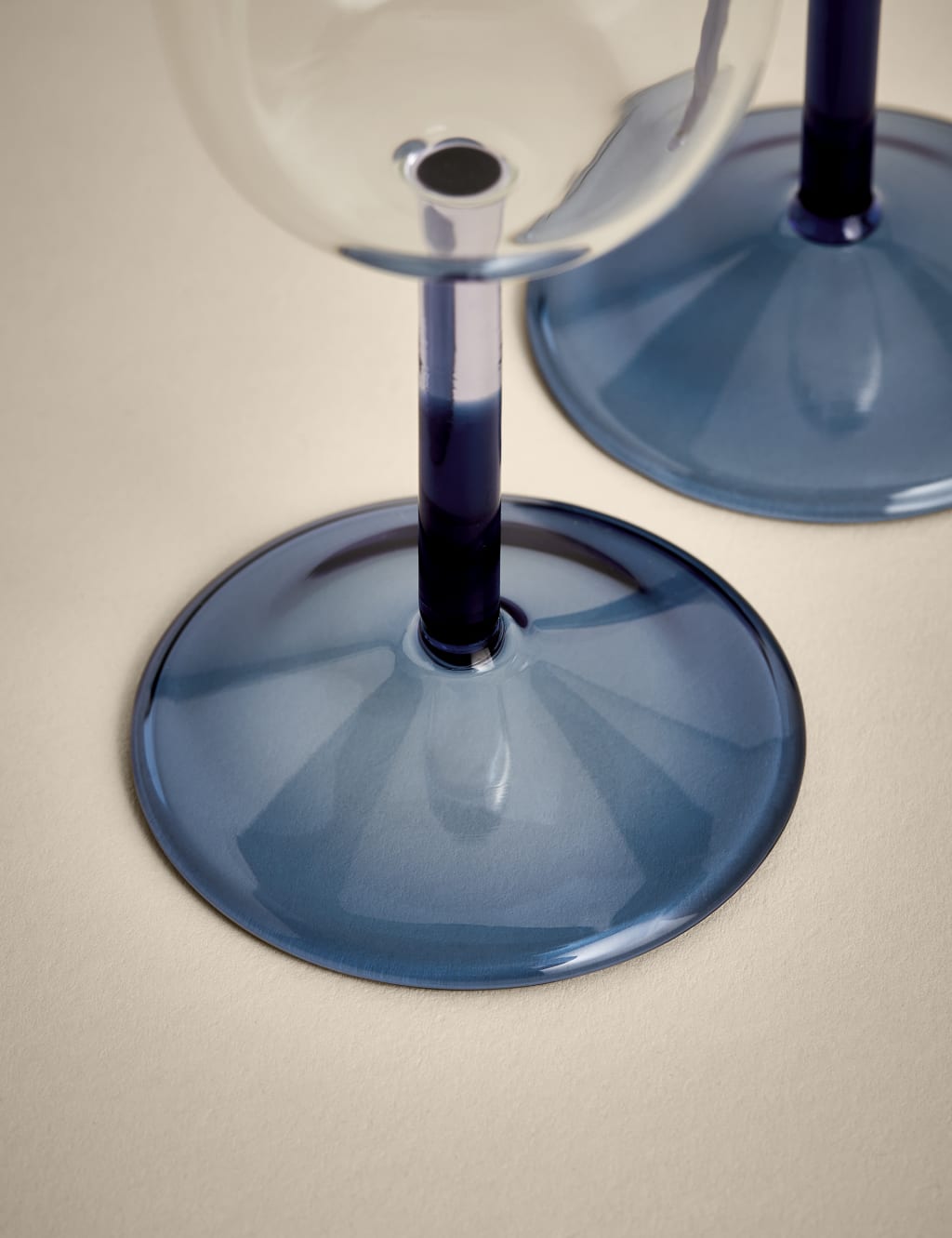 Set of 2 Two Tone Champagne Flutes 4 of 5