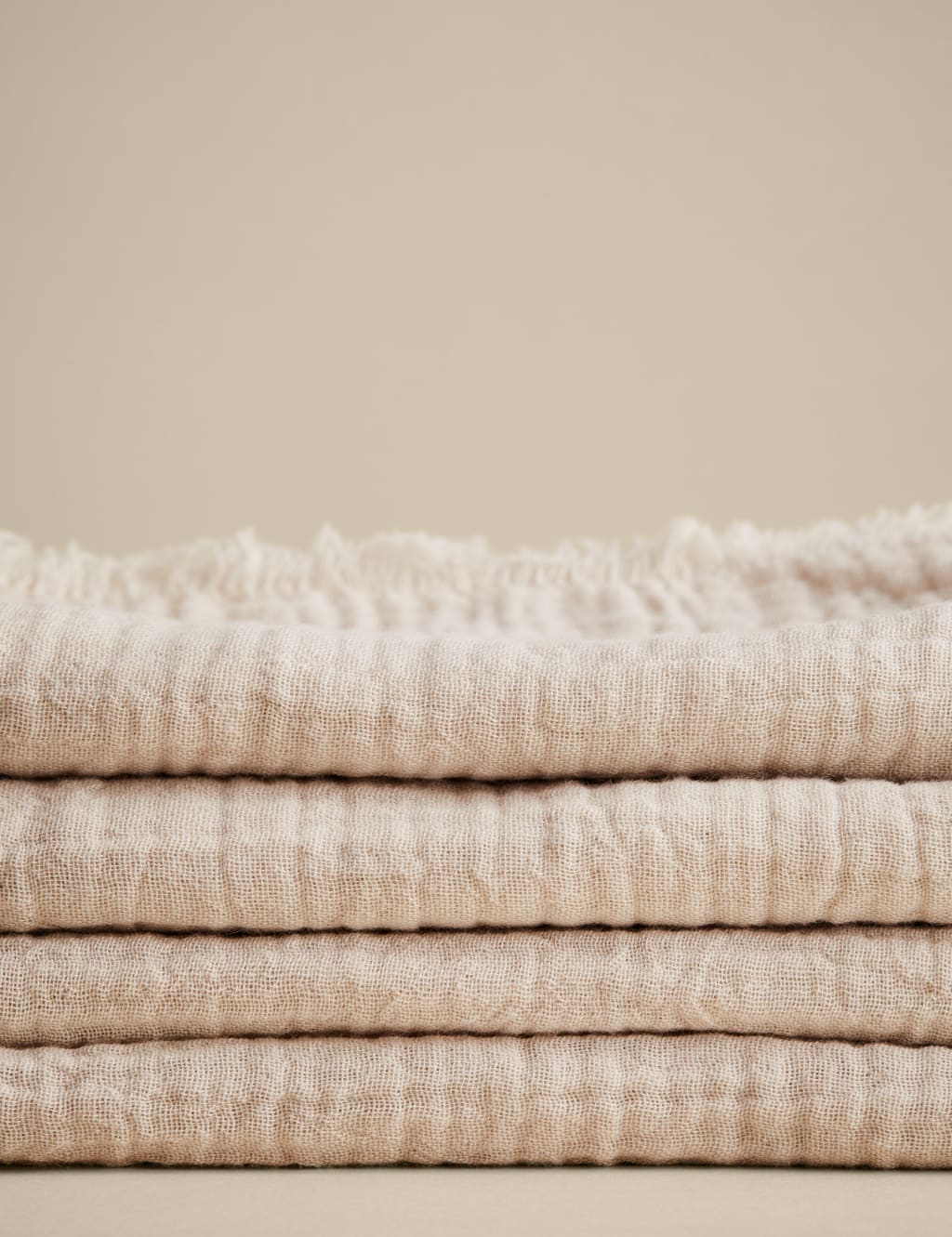 Set of 4 Frayed Edge Muslin Napkins 4 of 5