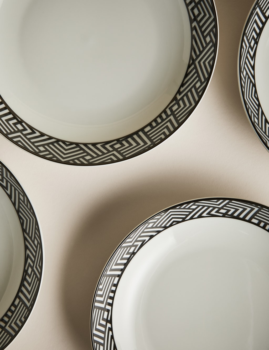 Set of 4 Geometric Pasta Bowls 3 of 4