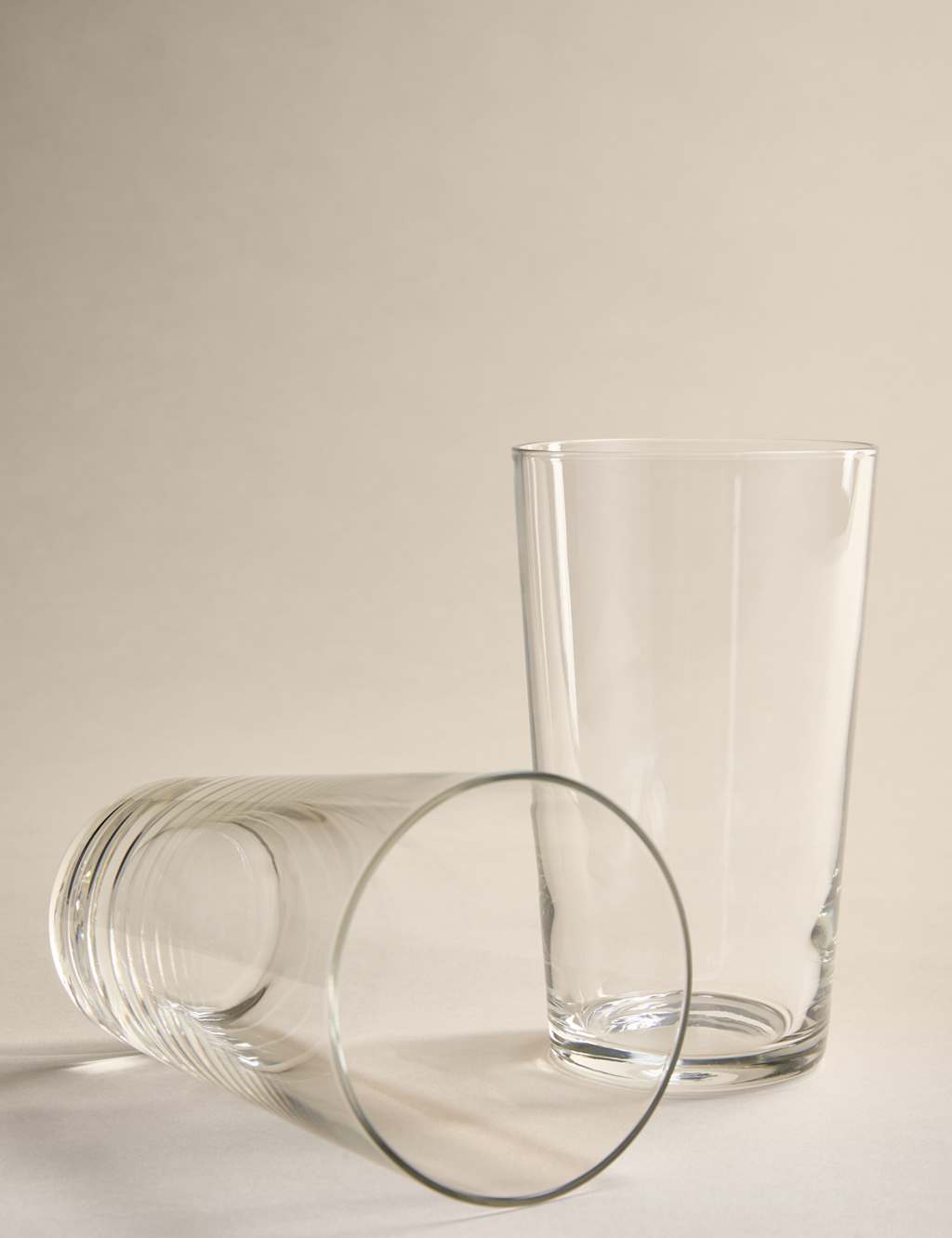 Set of 4 Maxim Pint Glasses 6 of 6