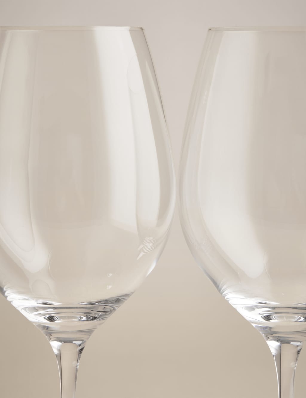 Set of 4 Maxim Red Wine Glasses 6 of 6