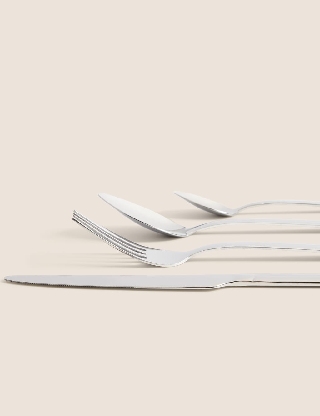 16 Piece Essential Cutlery Set 2 of 3