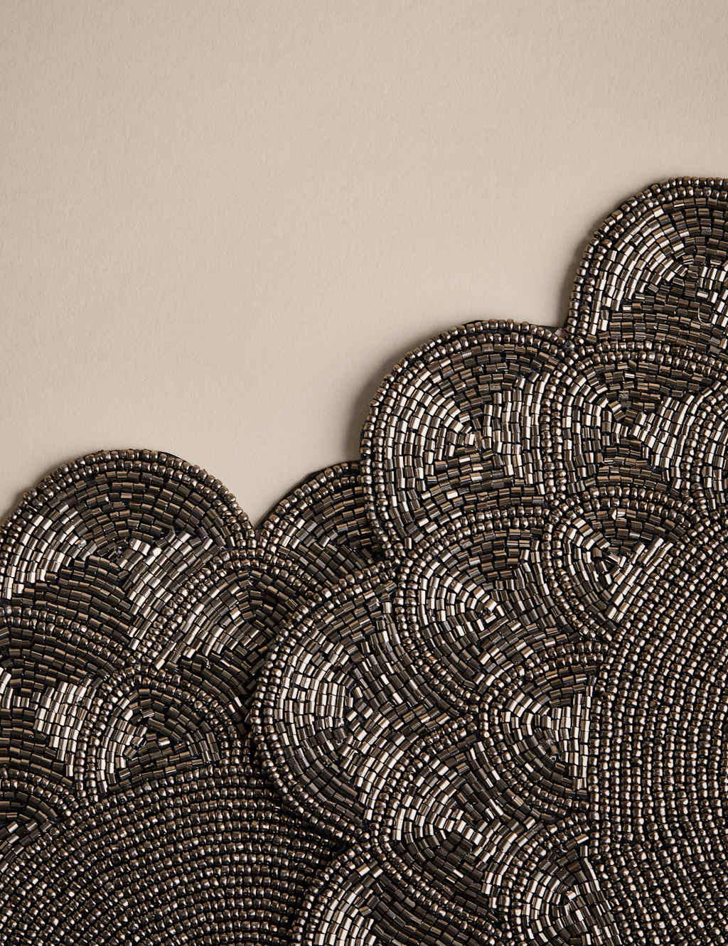 Set of 2 Beaded Scallop Placemats 3 of 3