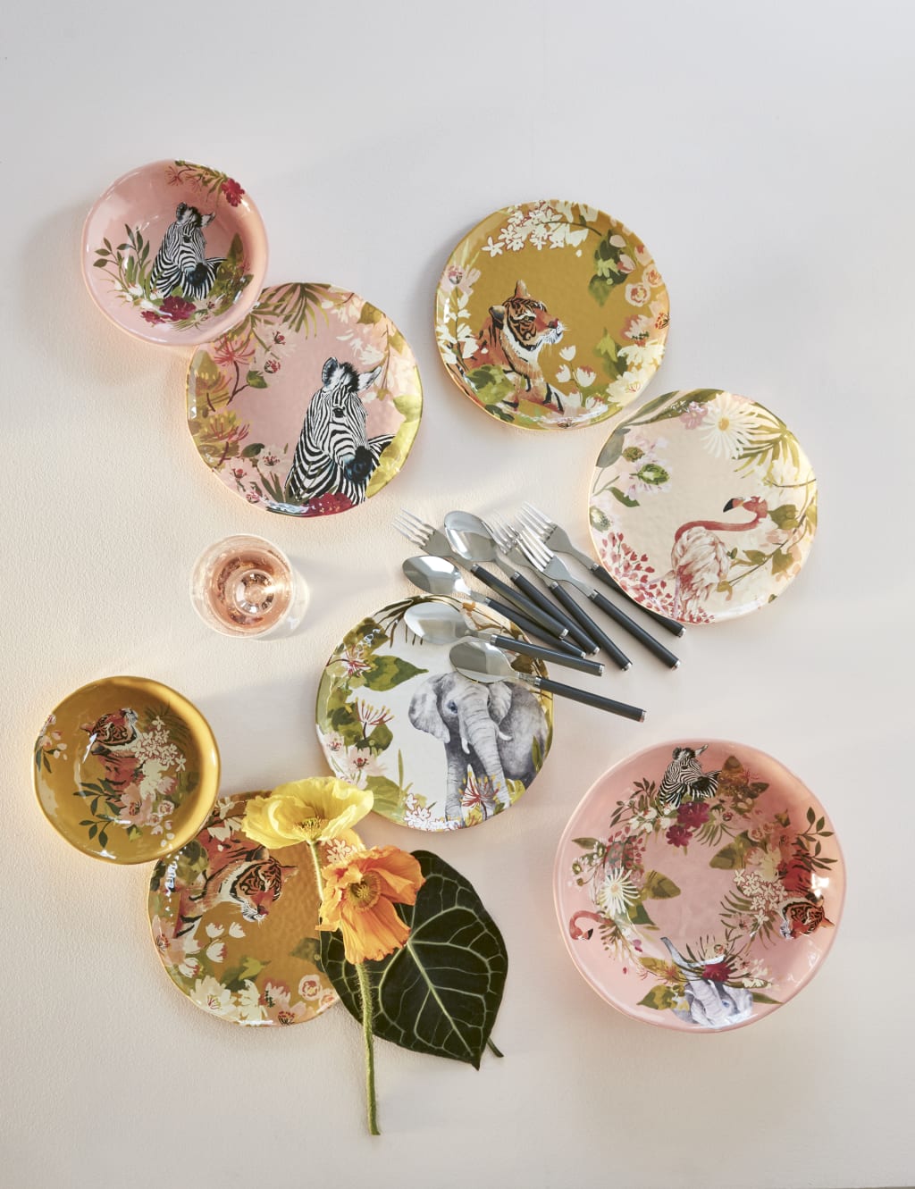 Set of 4 Sun-baked Dinner Plates 8 of 8