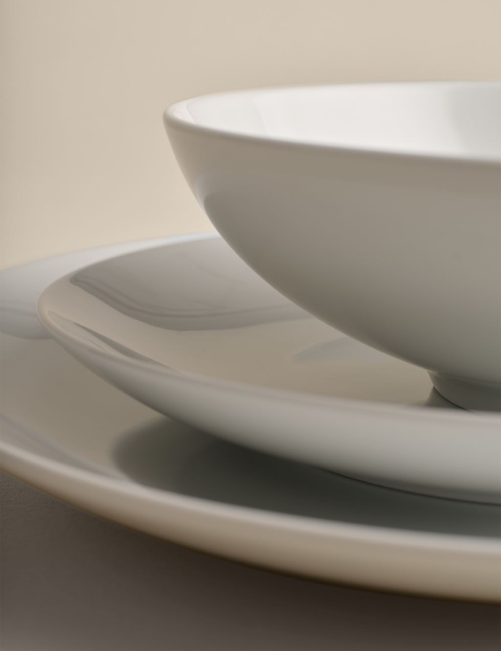 12 Piece Maxim Coupe Dinner Set 2 of 5
