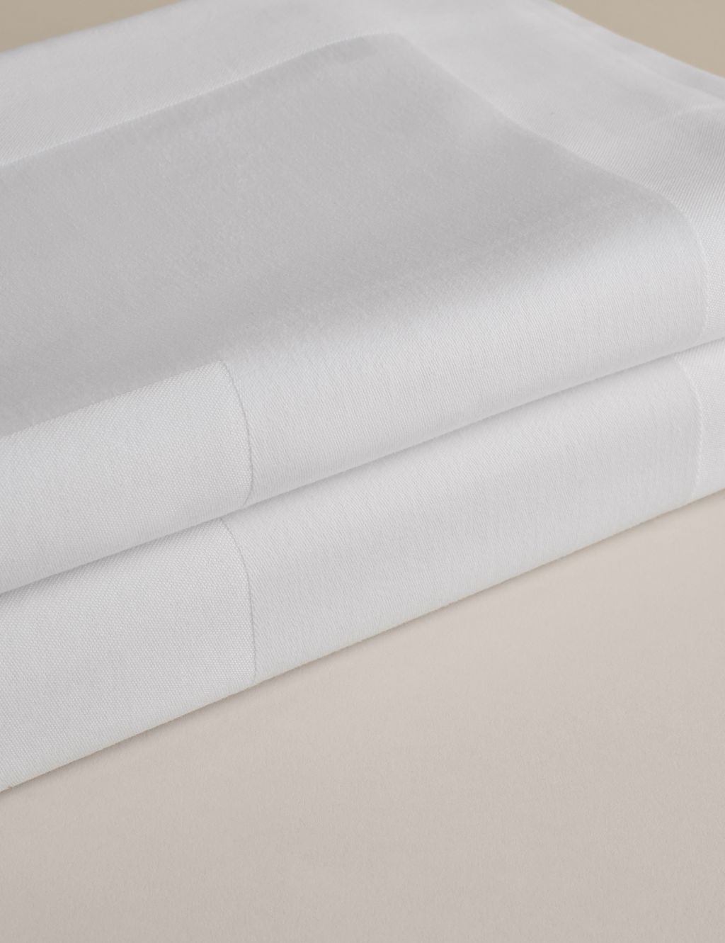 Pure Cotton Sateen Tablecloth 2 of 5
