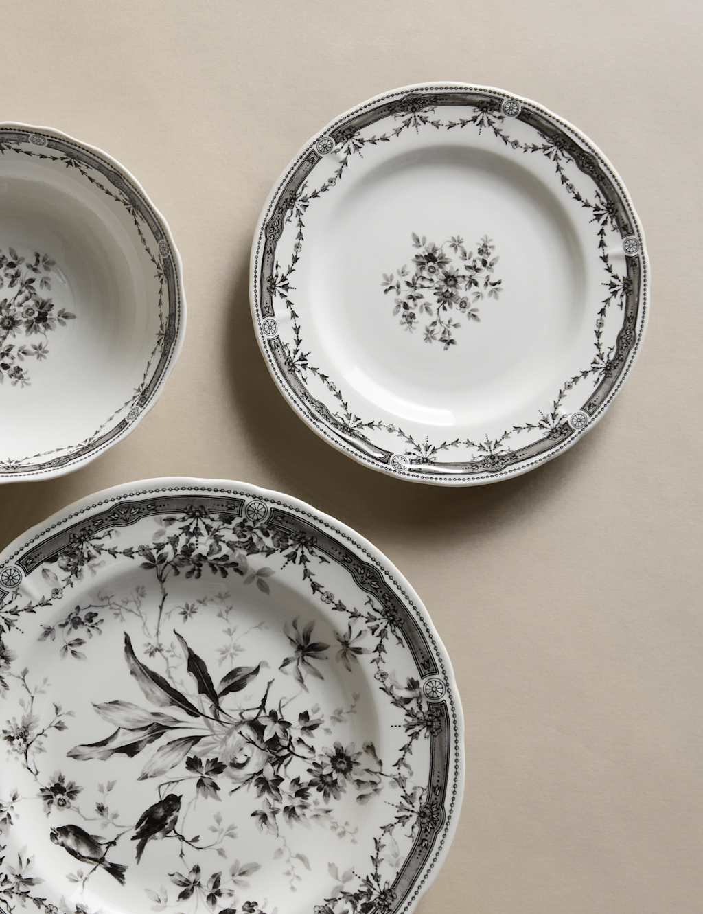 12 Piece Vintage Floral Dinner Set 4 of 5