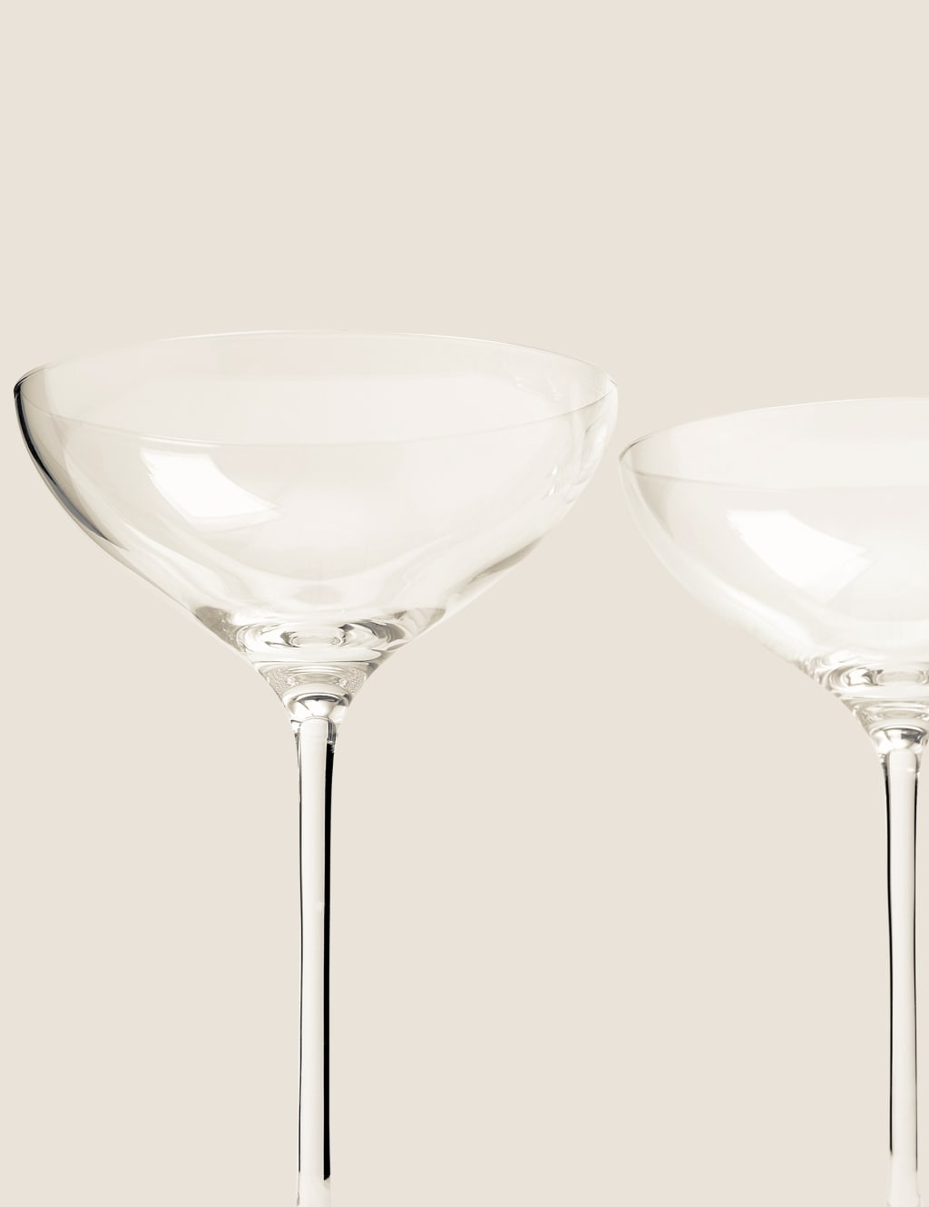 Set of 4 Champagne Saucers 4 of 5