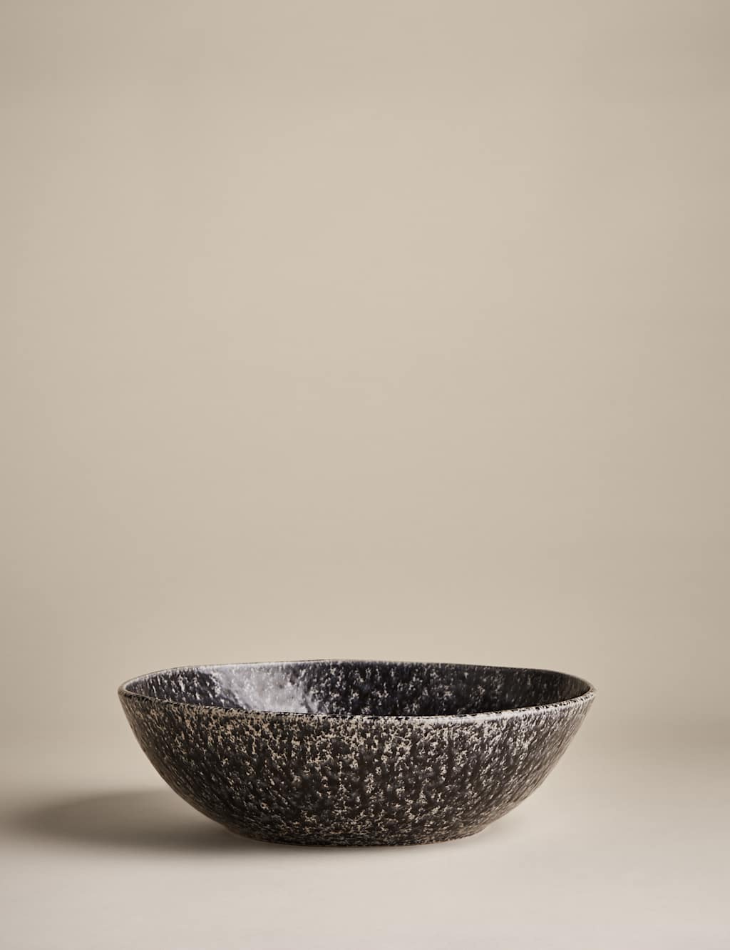 Extra Large Reactive Serving Bowl 2 of 4