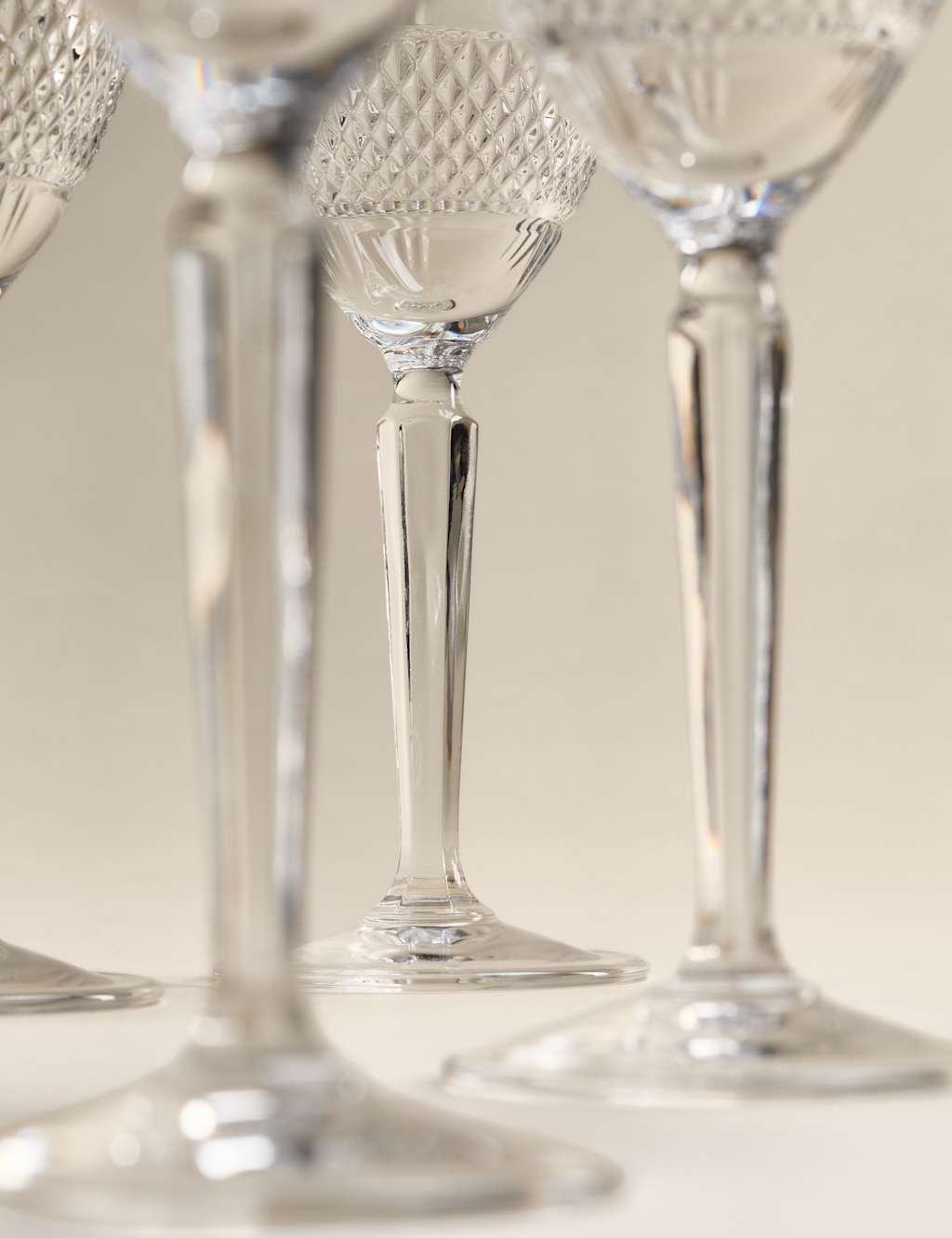 Set of 4 Adeline Wine Glasses 6 of 6