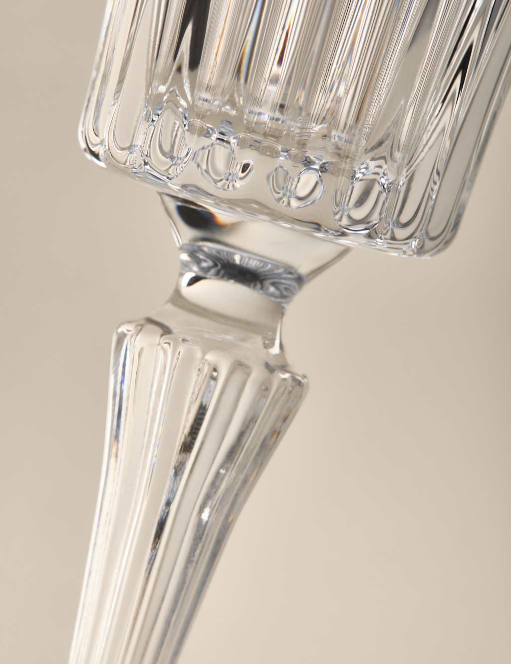 Set of 4 Timeless Champagne Flutes 6 of 6