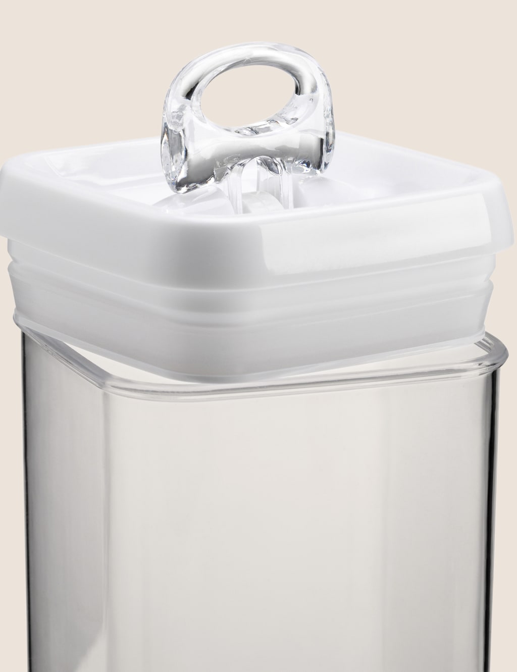 1.9L Tall Flip-Tight Food Storage 3 of 4