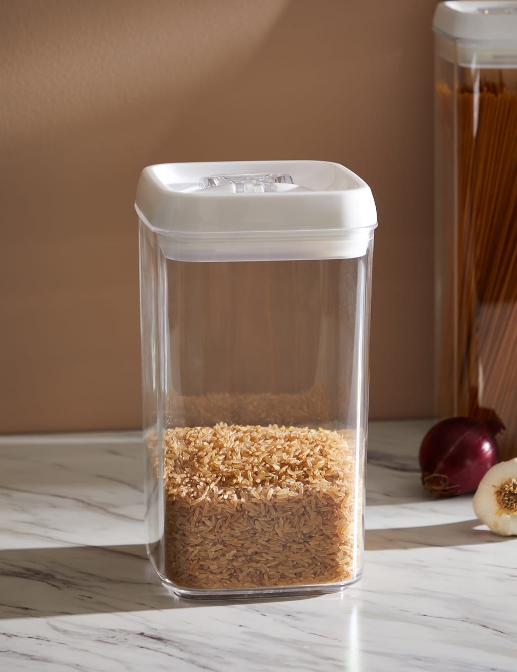 2.4L Rectangular Flip-Tight Food Storage 1 of 4