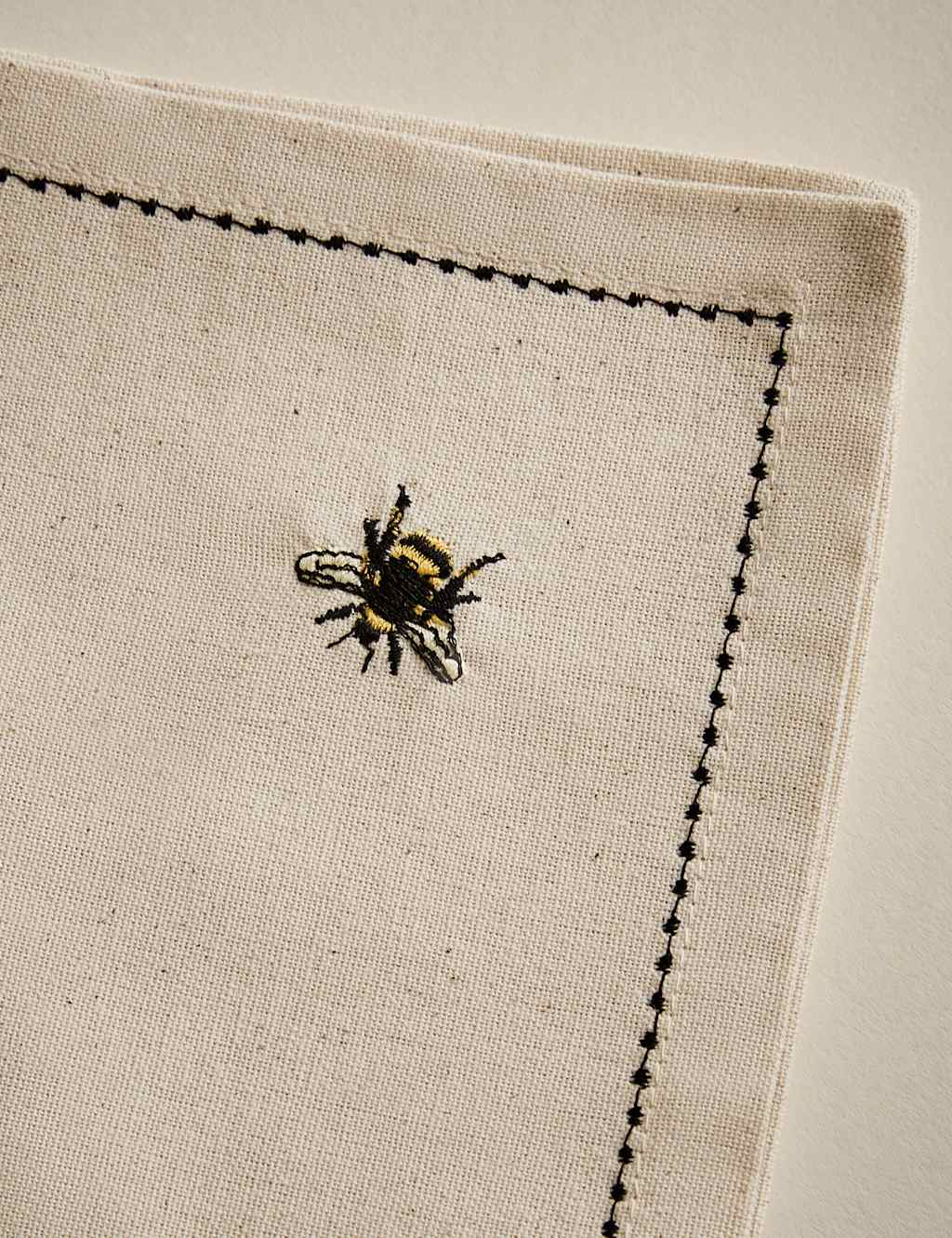Set of 4 Embroidered Bee Cotton Napkins 5 of 6