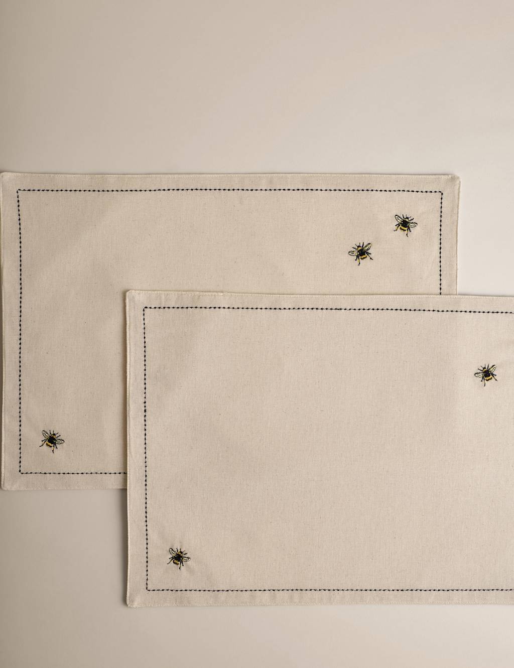 Set of 2 Embroidered Bee Cotton Placemats 1 of 4