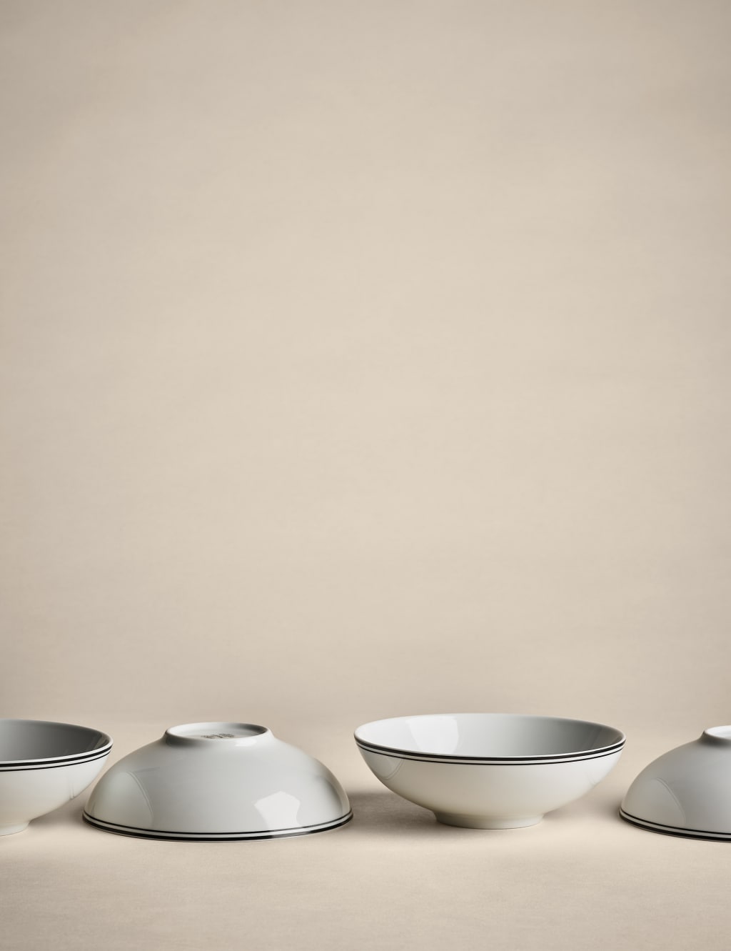Set of 4 Maxim Cereal Bowls 4 of 5