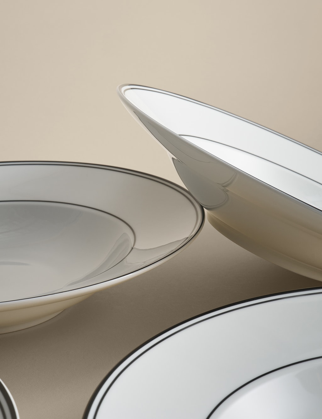 Set of 4 Maxim Rim Pasta Bowls 5 of 5