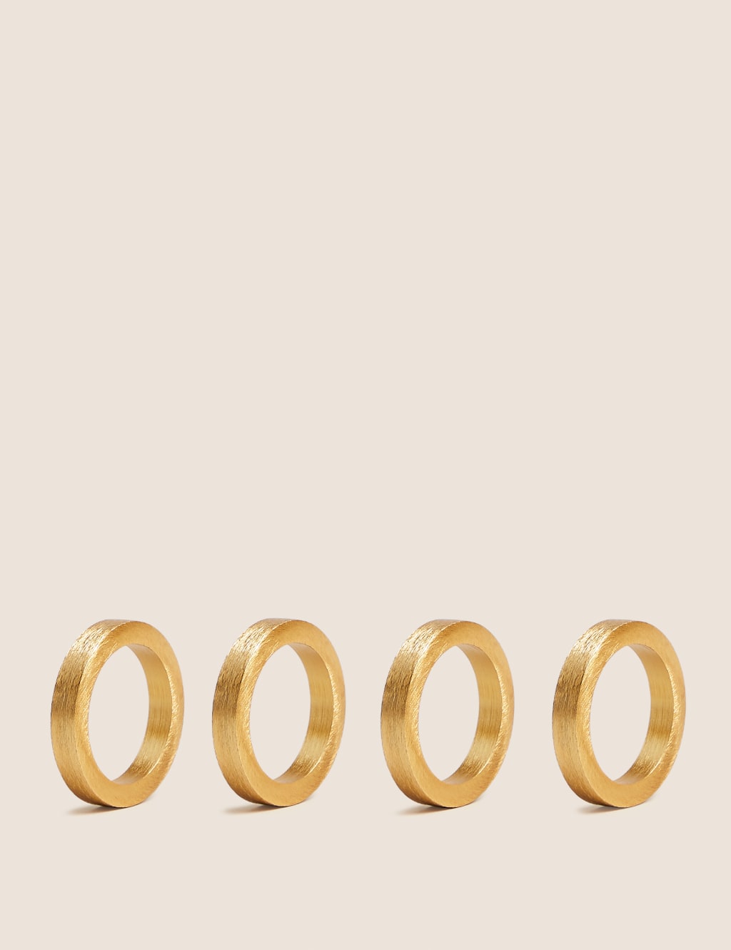 Set of 4 Metallic Napkin Rings 1 of 3