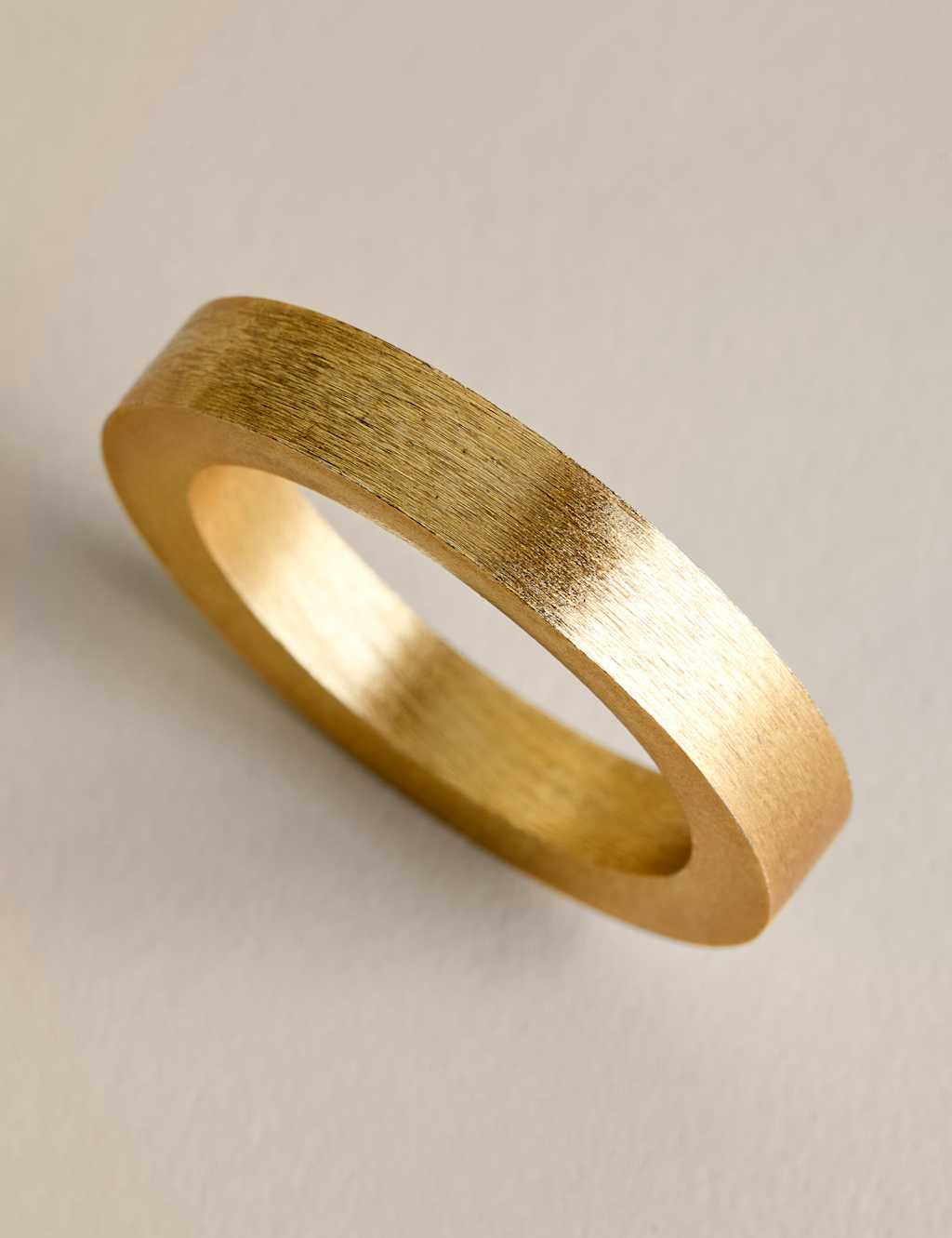 Set of 4 Metallic Napkin Rings 3 of 3
