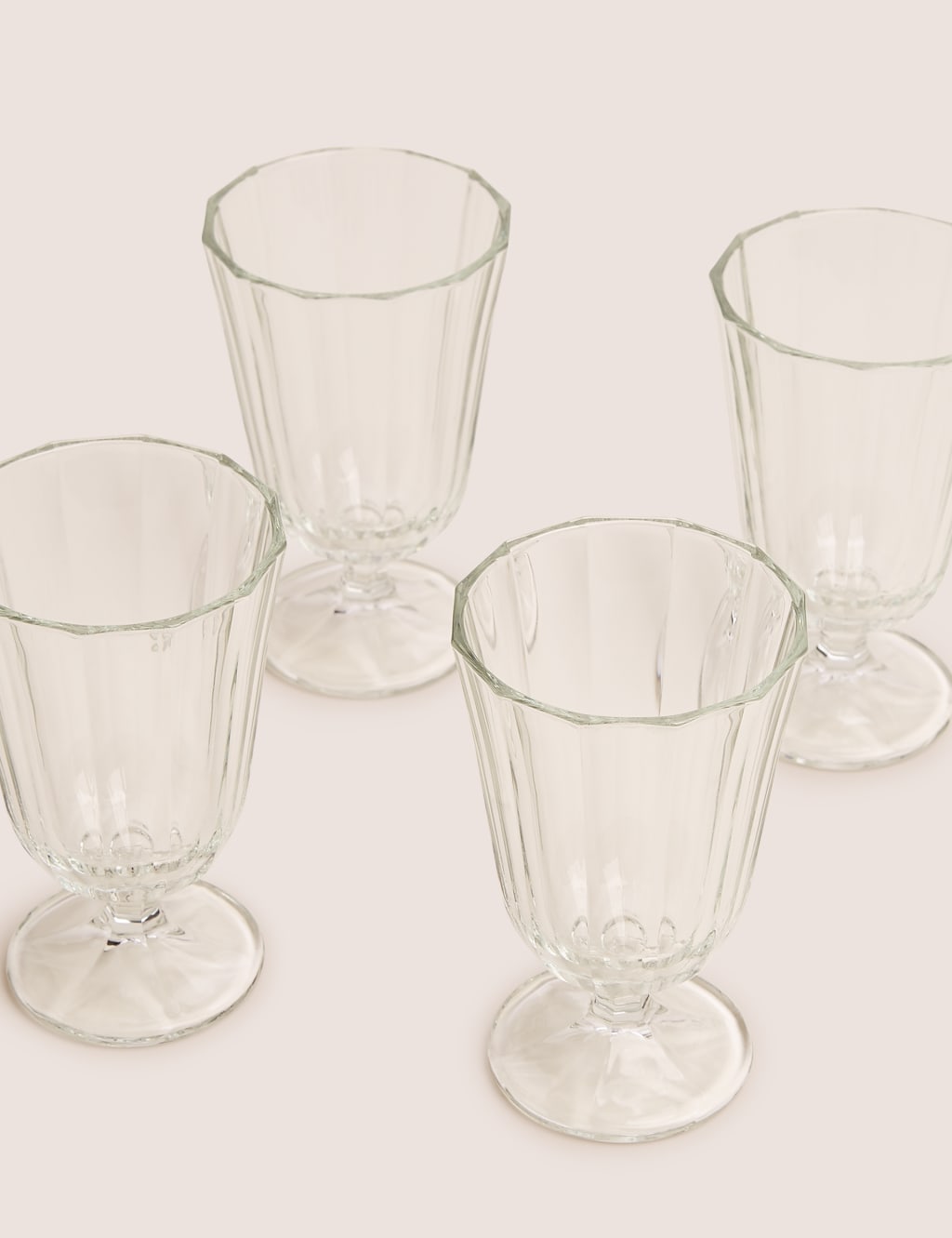 Set of 4 Faceted Short Stem Wine Glasses 2 of 3