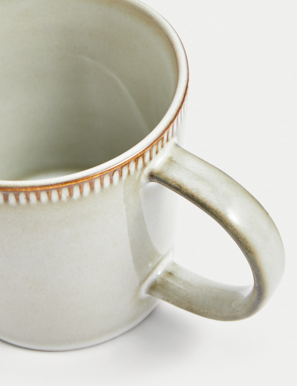 Set of 4 Stoneware Mugs 3 of 4