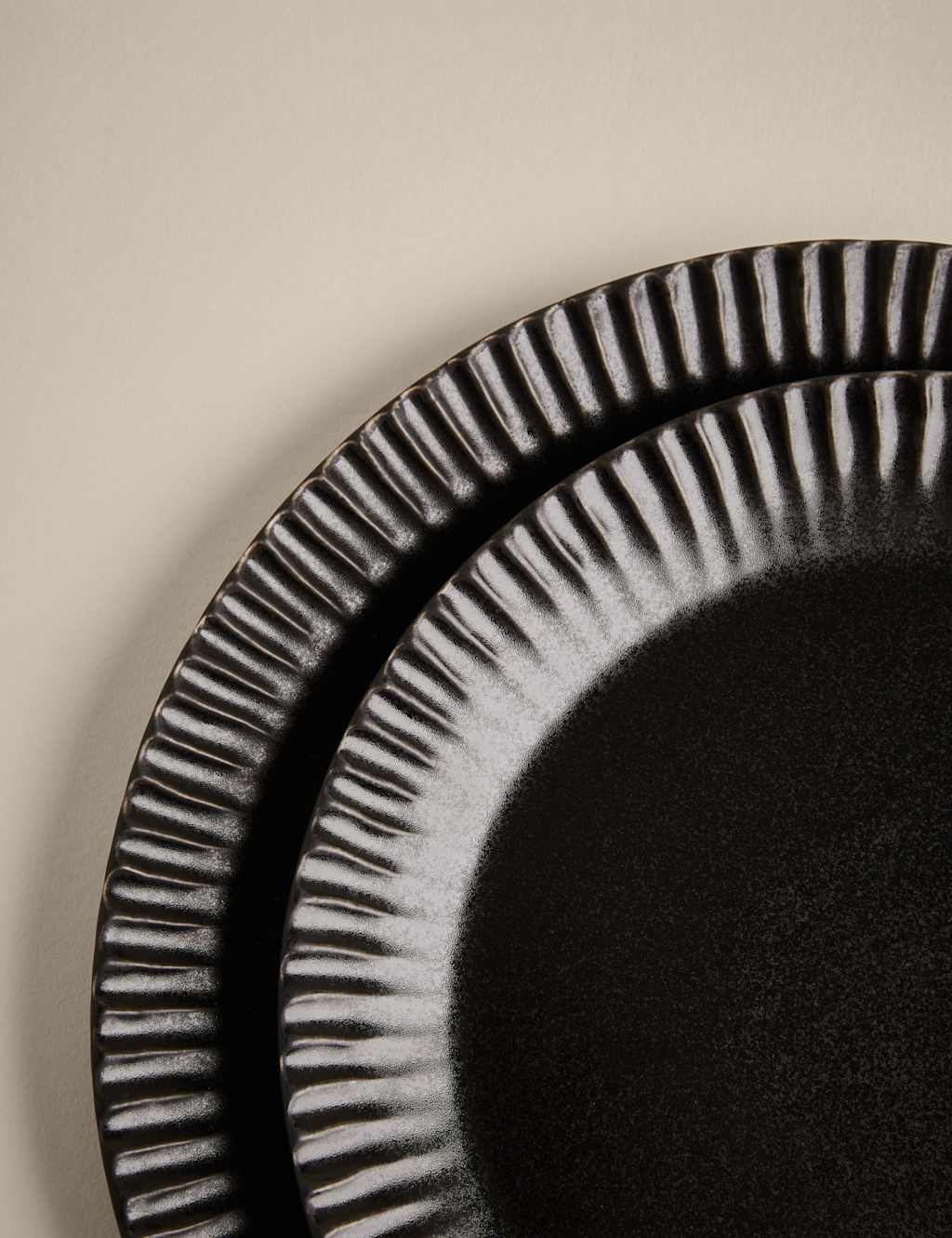 12 Piece Textured Edge Dinner Set 7 of 7