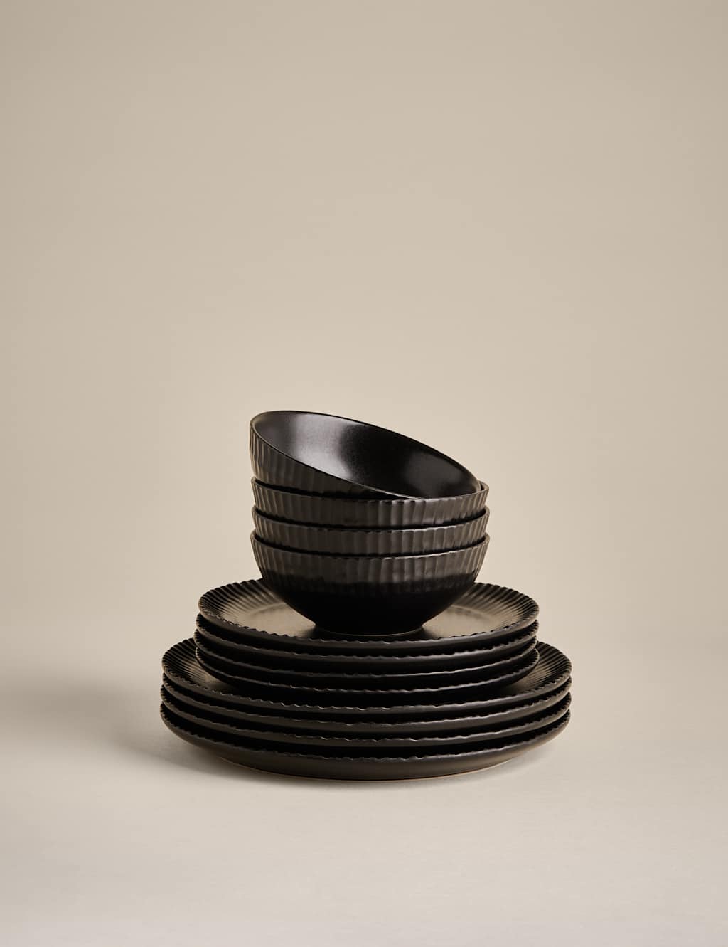 12 Piece Textured Edge Dinner Set 2 of 7