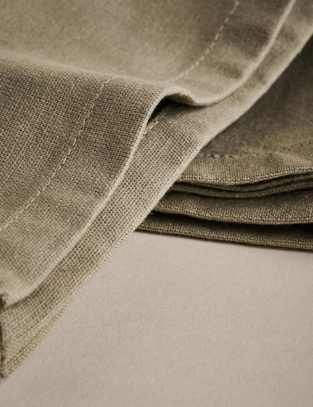 Set of 4 Pure Cotton Napkins 4 of 5