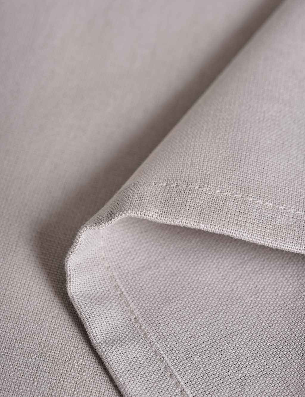 Pure Cotton Tablecloth 6 of 7